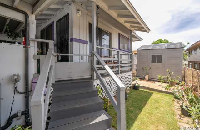 1-Bedroom Cottage in Kapahulu – Move-In Ready! Schedule a Showing Today! Gallery 1