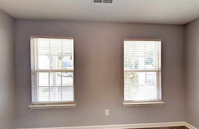 1812 Carpenter Cabin Drive Gallery 4