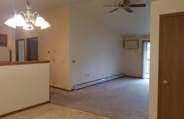 1508 Western Ave - 11 photos photos