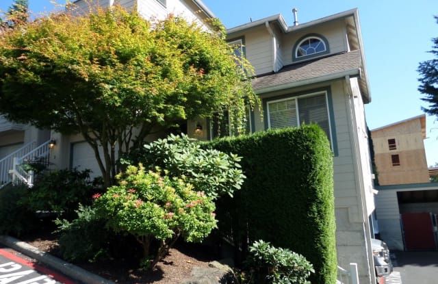 821 Sunset Blvd. NE #B4 - 821 NE Sunset Blvd, Renton, WA 98056