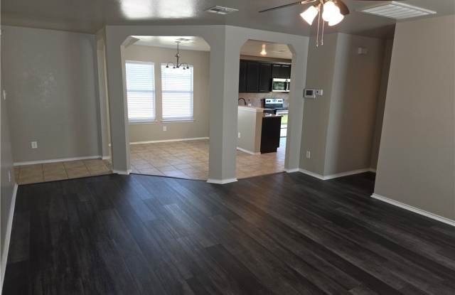 124 Durant Drive Gallery 3