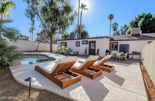 4028 E Lewis Avenue photos photos