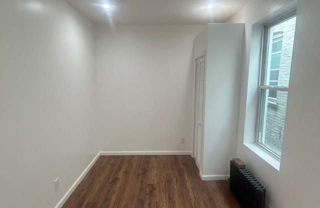 1220 Saint Lawrence Gallery 3
