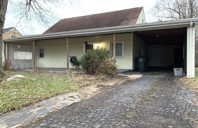 935 Duke Road - 935 Duke Road, Whitehall, OH 43213