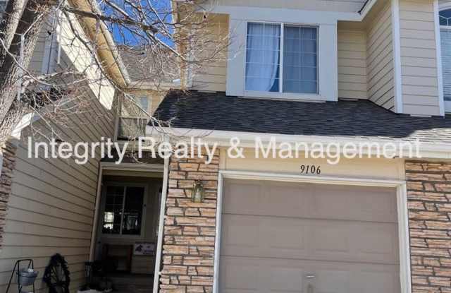 2 Bed/2.5 Bath Townhome, 1262 sq ft, 9106 W Phillips Ave photos photos