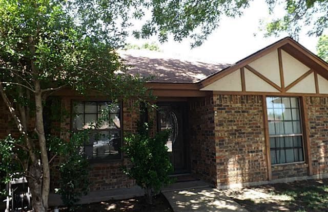 6625 N Park Drive - 6625 North Park Dr, Watauga, TX 76148
