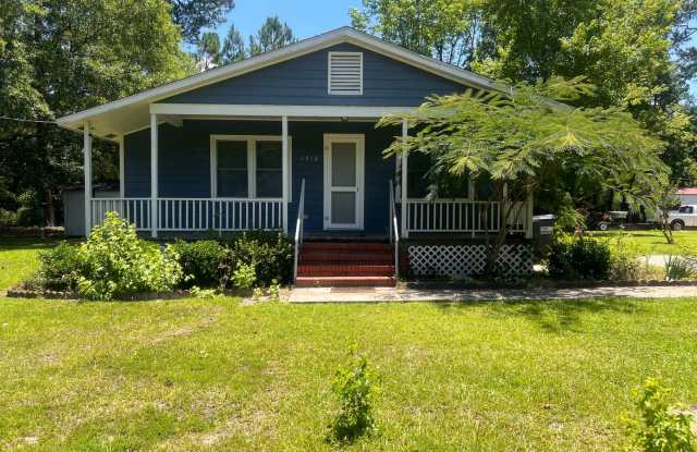 Two bedroom One Bath Single Family House photos photos
