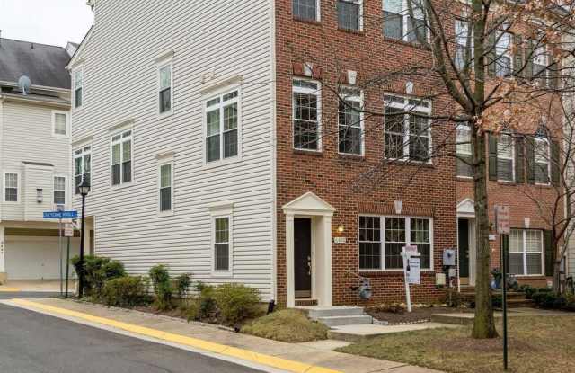 6490 POWATAN KNOLL COURT Gallery 3