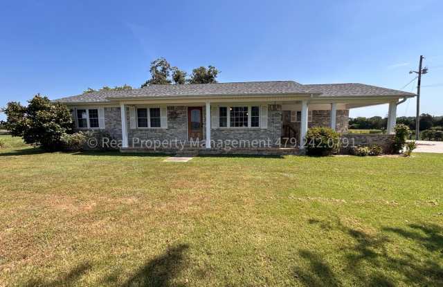 House in the country!! 3 bed 2 bath in Huntington photos photos