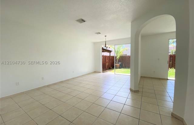 13832 SW 273rd Ter Gallery 3