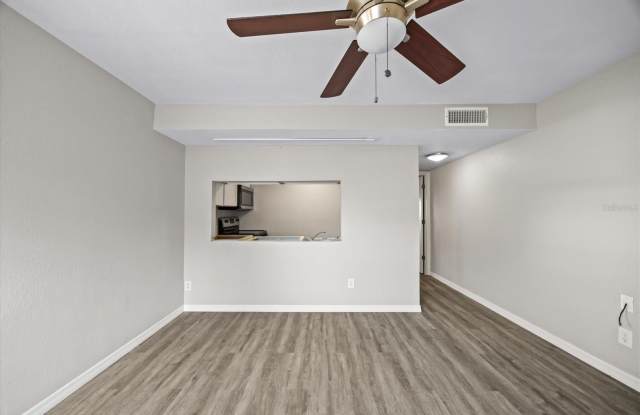 7169 E BANK Drive Gallery 4