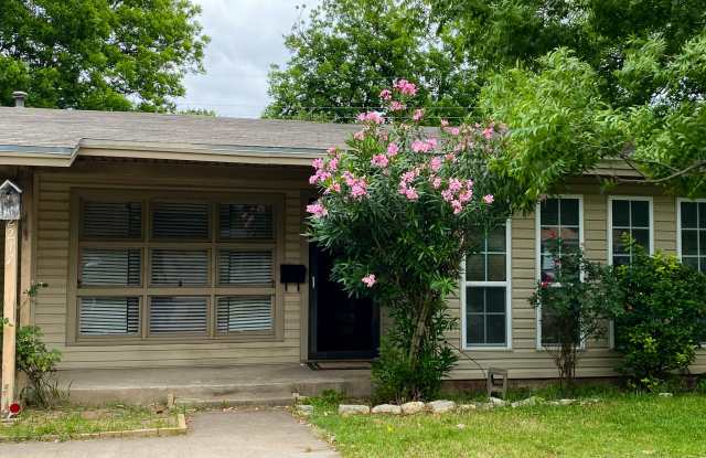 2217 North 41st Street photos photos