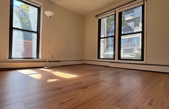 10 Juniper Street photos photos