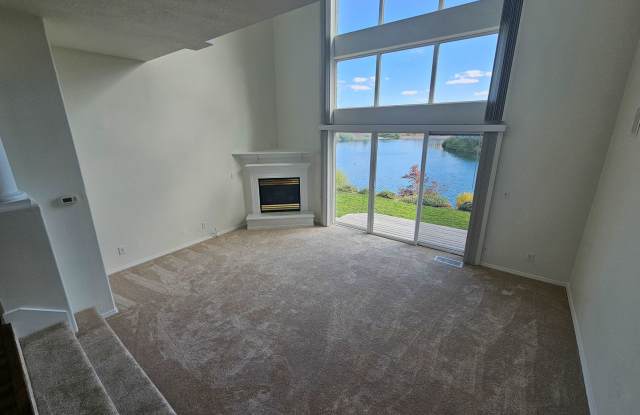 REMODELED Two Story Condo with W/D Hookups ~ Crystal Springs 306 - 306 Crystal Springs Lane North, Keizer, OR 97303