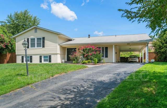 6820 Wheatley Ct - 6820 Wheatley Court, West Falls Church, VA 22042