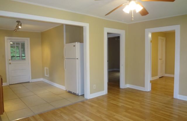 2 Bedroom Prime Student Location- Available August 2027 Gallery 4