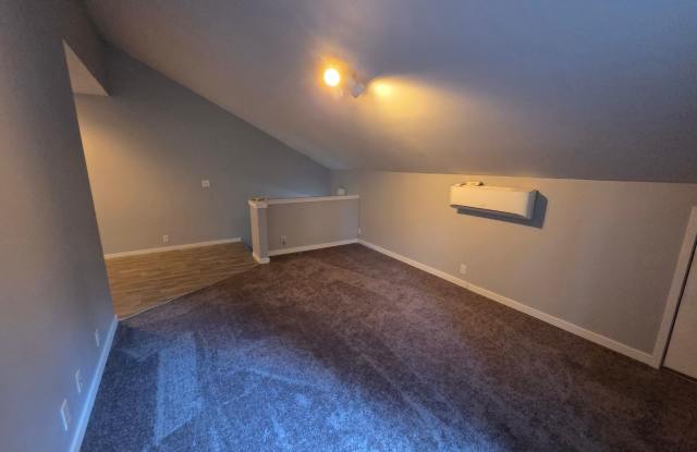 Quaint Gig Harbor One Bedroom for Rent! Available Now! Gallery 4