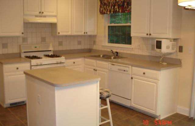 7702 WINTERWOOD COURT Gallery 4