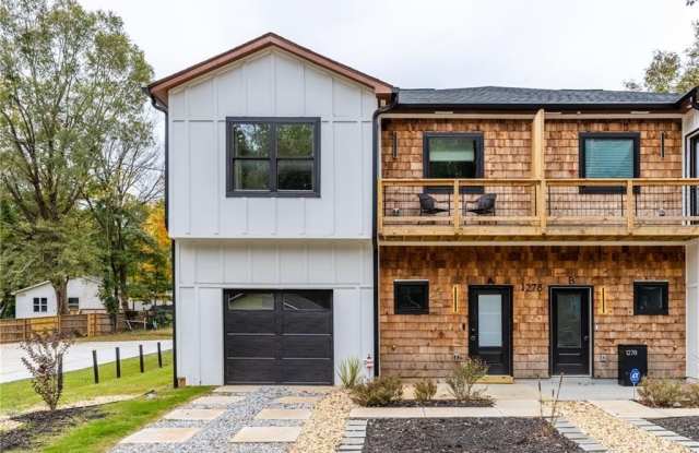 1278 Plaza Avenue SW photos photos