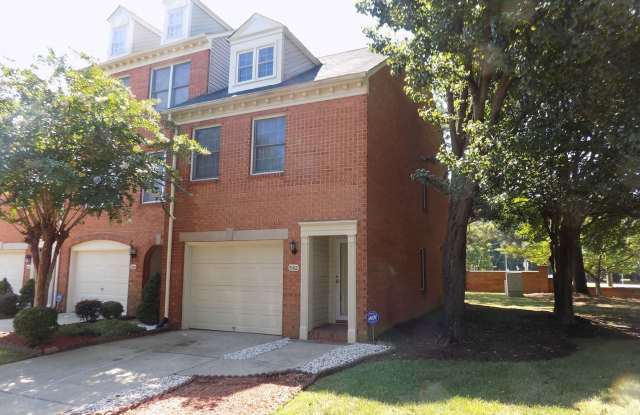 562 Todd Trail - 562 Todd Trail, Newport News, VA 23602