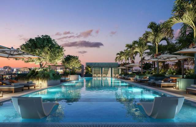 Magnus Brickell photos photos