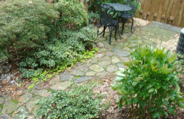 13227 WHITECHURCH CIRCLE Gallery 2