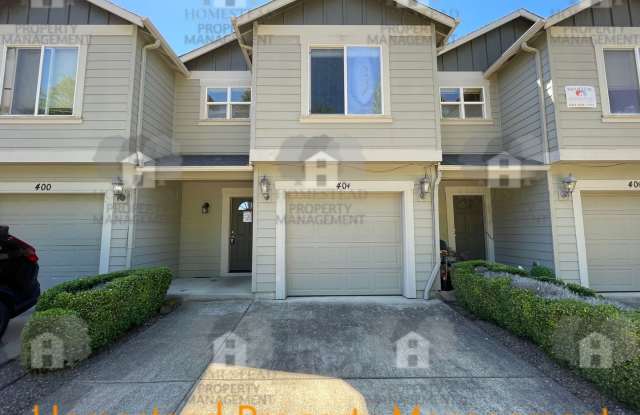Perfect commuter location! photos photos