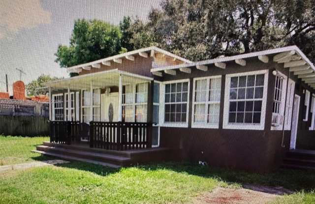 40 NW 58th Ave photos photos