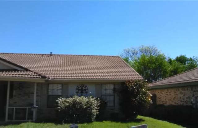7421 Meadow Creek Drive - 7421 Meadow Creek Drive, Fort Worth, TX 76133
