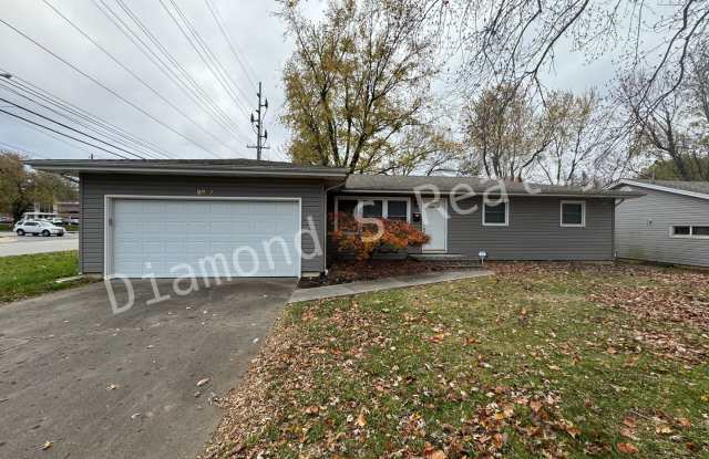 Close to Mercy Hospital! Three bedroom home! Gallery 1