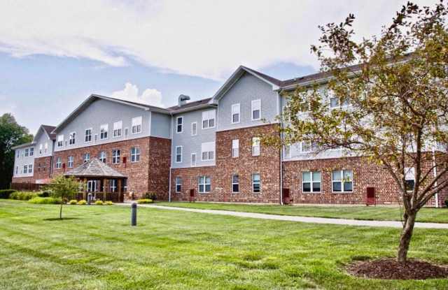 Heritage Landing 55+ Apartments - Senior and Affordable Housing Gallery 3