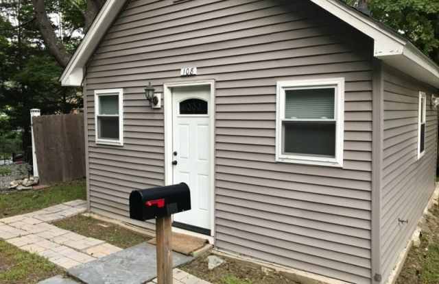 108 Magee Rd photos photos