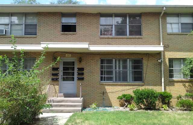 1205 S Logan St photos photos
