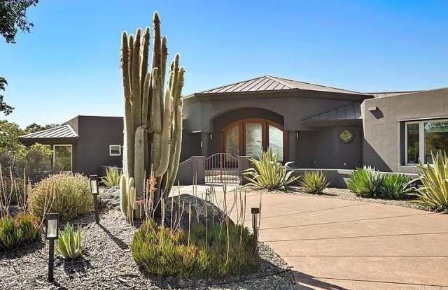5905 Shiloh Ridge Road Gallery 2
