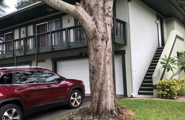 EASTWOOD SHORES TOWNHOUSE photos photos