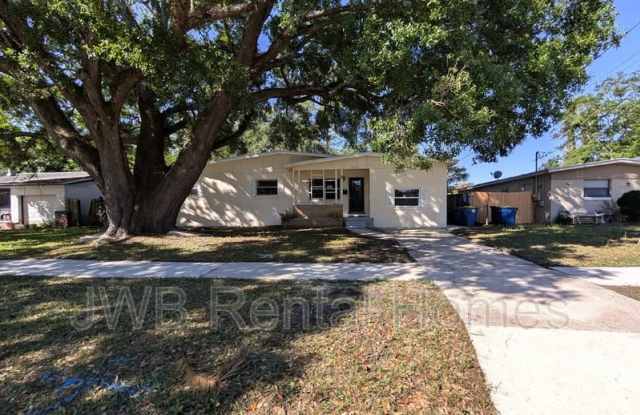 2440 Burlingame Dr W - 2440 Burlingame Drive West, Jacksonville, FL 32211