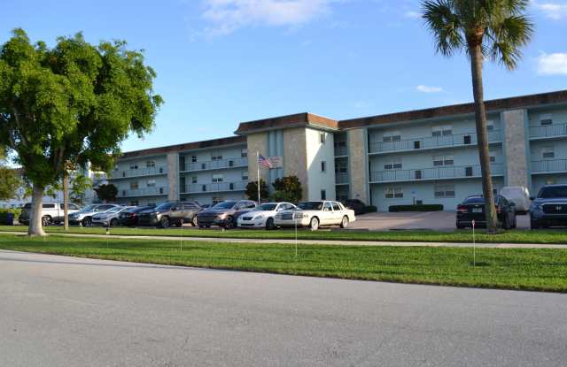 124 Shore Court - 124 Shore Court, North Palm Beach, FL 33408