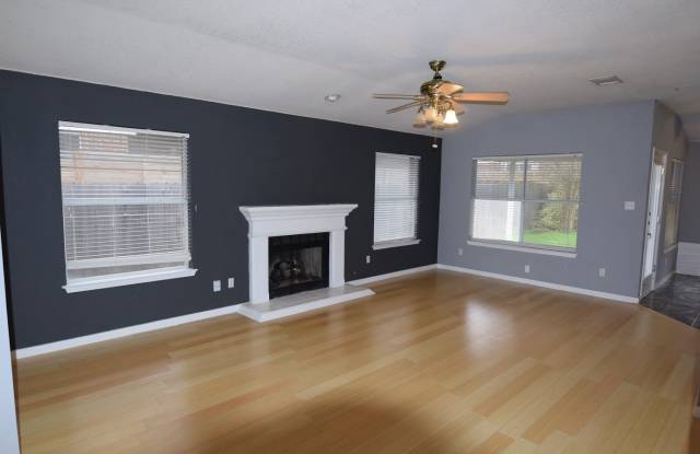 9403 Tea Rose Trail Gallery 2