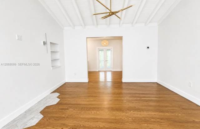 7825 Byron Avenue Gallery 3
