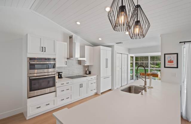 2236 Las Casitas Drive Gallery 2