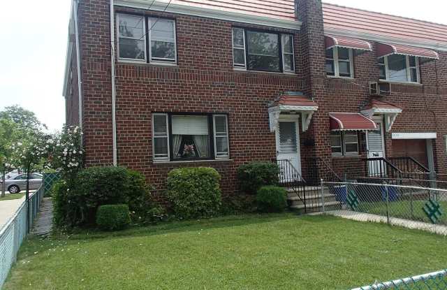 10-01 154 Street photos photos