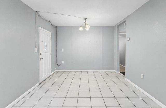 Move-In Ready Home in Tampa’s Sulphur Springs Neighborhood - 3bed | 2bath Gallery 4