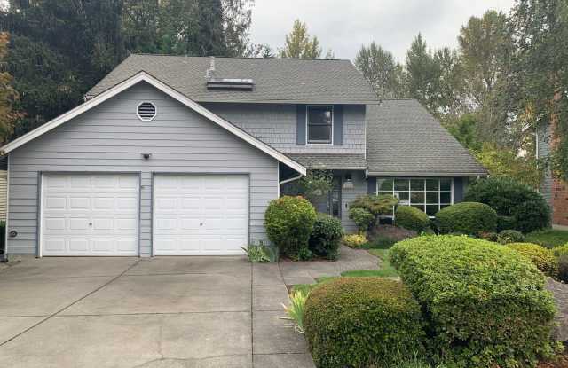 $3900.00 3 Bedroom 2.5 Bath Modern Style Home in Kirkland photos photos