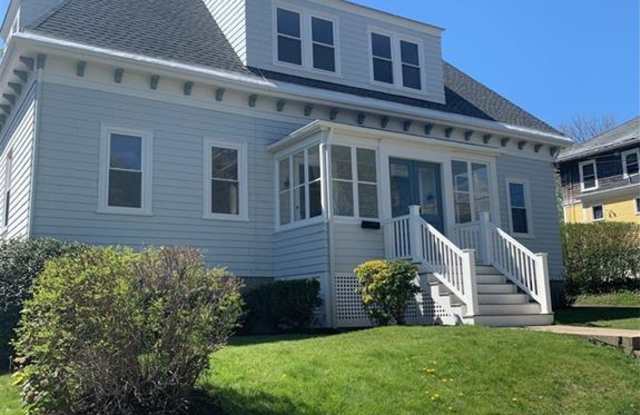 25 Champlin Street Gallery 3