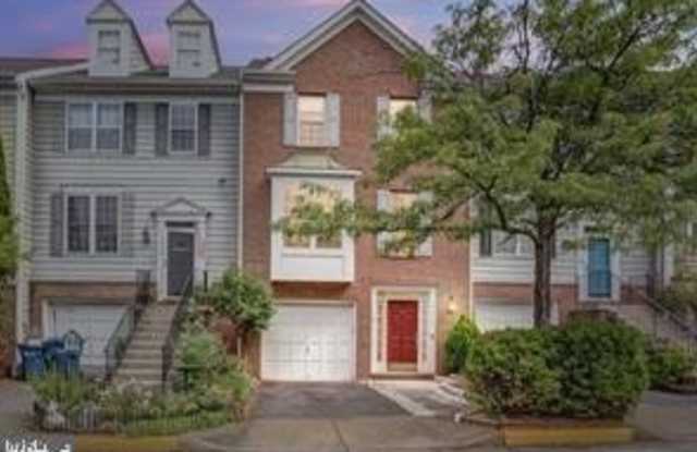 43074 FRANCIS Square photos photos