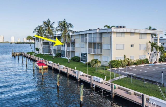 101 Doolen Court - 101 Doolen Court, North Palm Beach, FL 33408