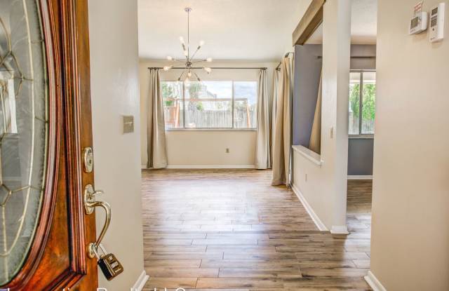 1116 Fairway Drive Gallery 2