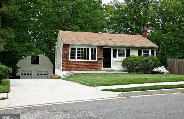 13411 PINETREE DRIVE - 13411 Pinetree Drive, Marumsco, VA 22191