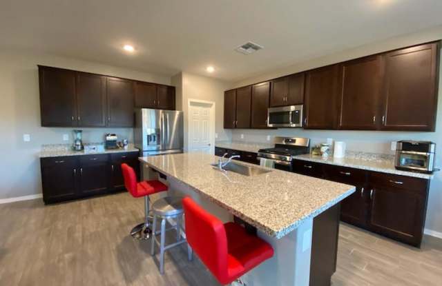 288 E MONTEGO Drive Gallery 4