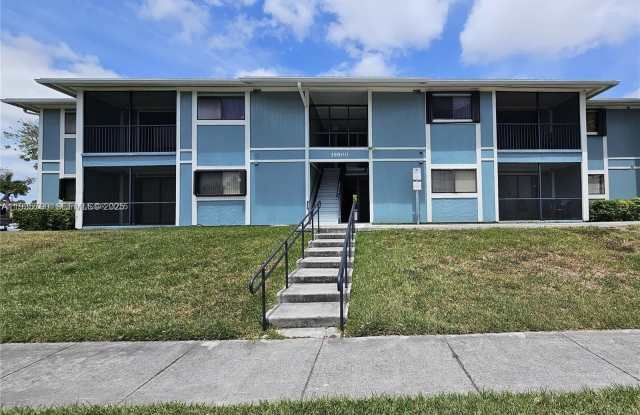 19800 SW 103rd Ct photos photos